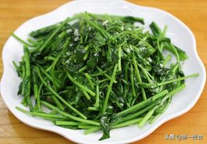 这5种绿叶蔬菜，含钙比牛奶高，每天吃一把，全家老小钙都补足了  第4张