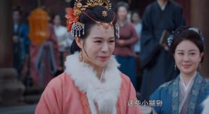 惜花芷开播！张婧仪绝美动人，胡一天“马脸”却给我当头一棒-图4