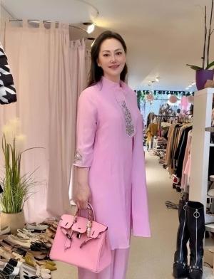 宋佳：大21岁丈夫患病后离婚，55岁公开新恋情，如今在国外开店-图14