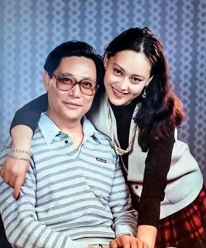 宋佳：大21岁丈夫患病后离婚，55岁公开新恋情，如今在国外开店-图15