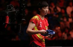 3-0！孙颖莎横扫15岁张本美和，王曼昱争议上热搜，决赛再度被弃  第7张