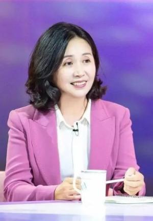 黄菡：嫁给同学当老婆，恩爱31年无绯闻，如今女儿成为她的骄傲  第6张