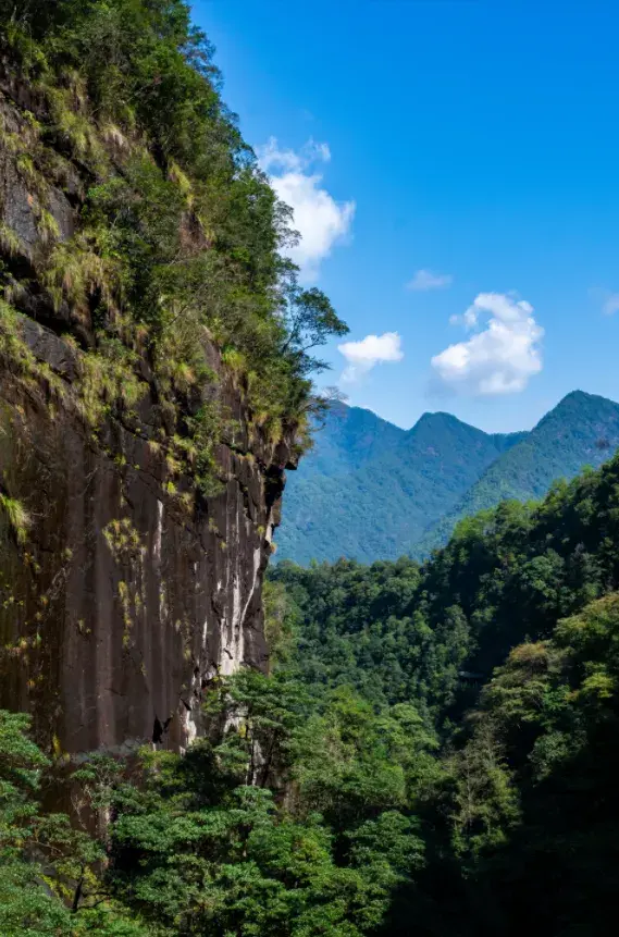 武夷山：探秘“环带” - 隐藏在山水里的“丹霞”，到底有多美？-图13