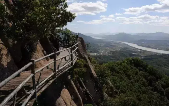 周末避开拥挤的人潮，推荐8处景美又清净的地方！