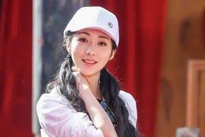 娱乐圈无人敢惹的4位女明星，家世背景太强大，许晴才是隐藏大佬  第11张